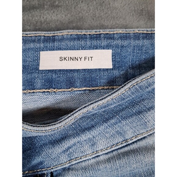 Judy Blue 16w Light Distressed Button Fly Skinny Fit - Picture 5 of 10